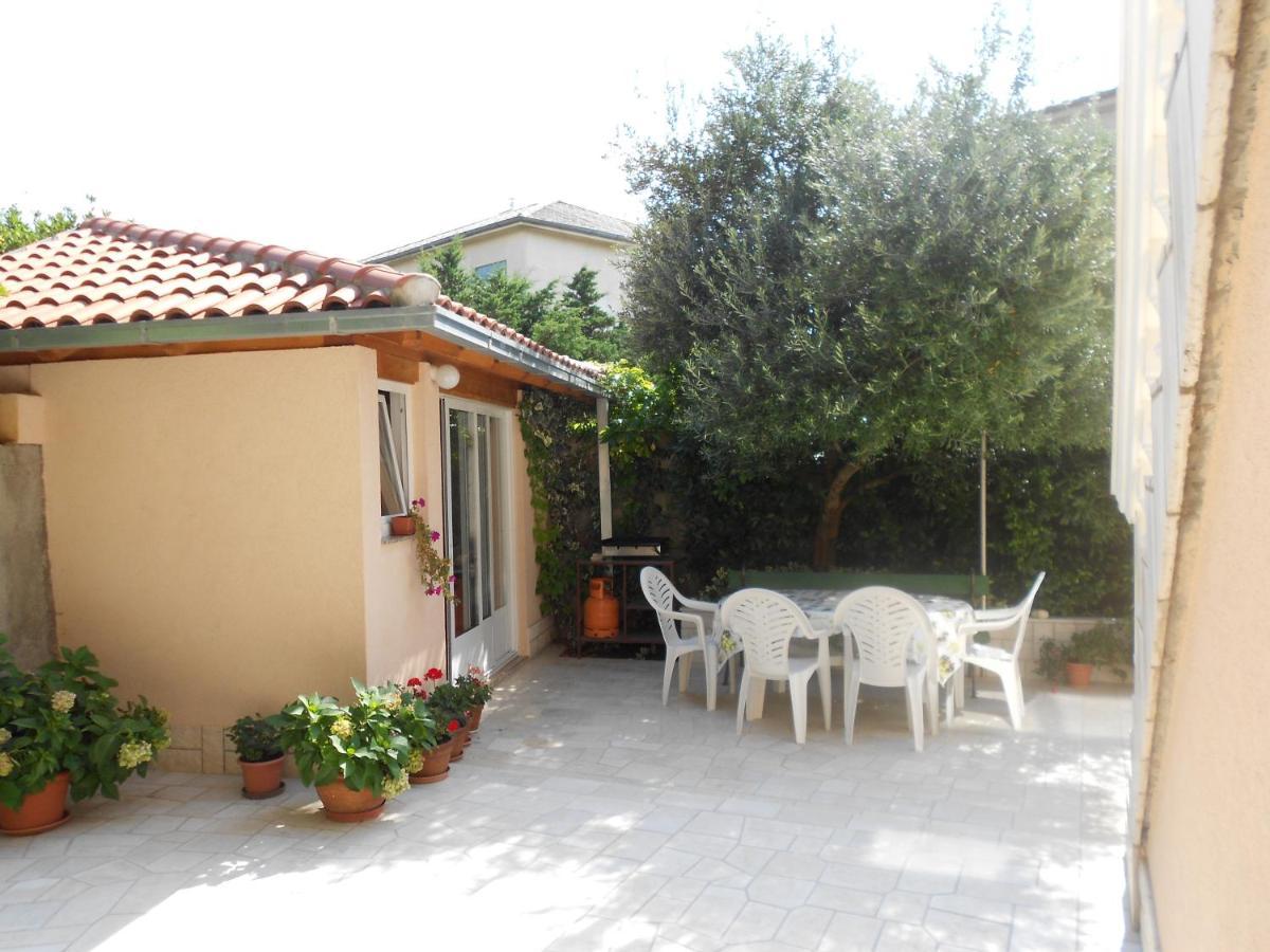 Apartments With A Parking Space Novi Vinodolski - 5587 المظهر الخارجي الصورة
