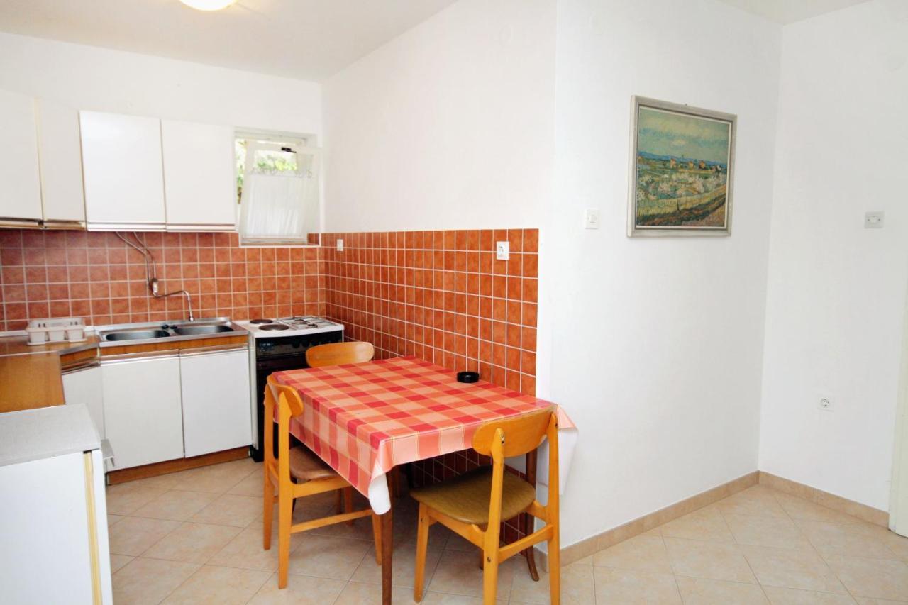 Apartments With A Parking Space Novi Vinodolski - 5587 المظهر الخارجي الصورة